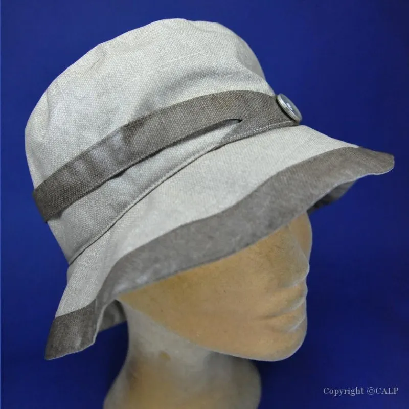 chapeau imperméable femme