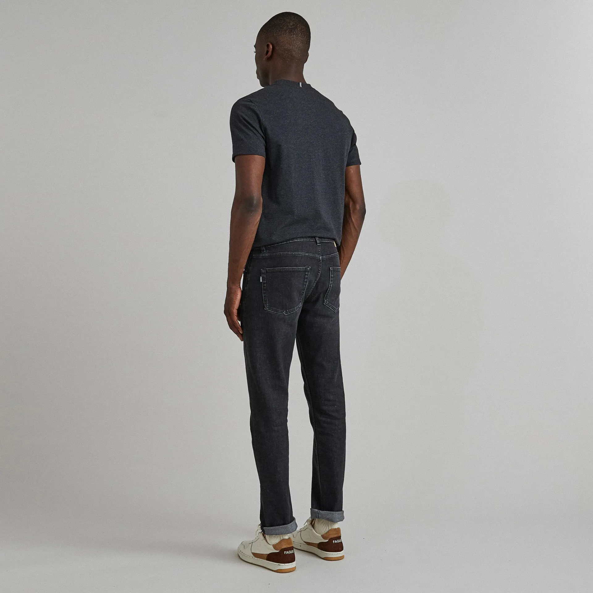 Jean black washed coupe slim végan coton - modèle Denim - FAGUO