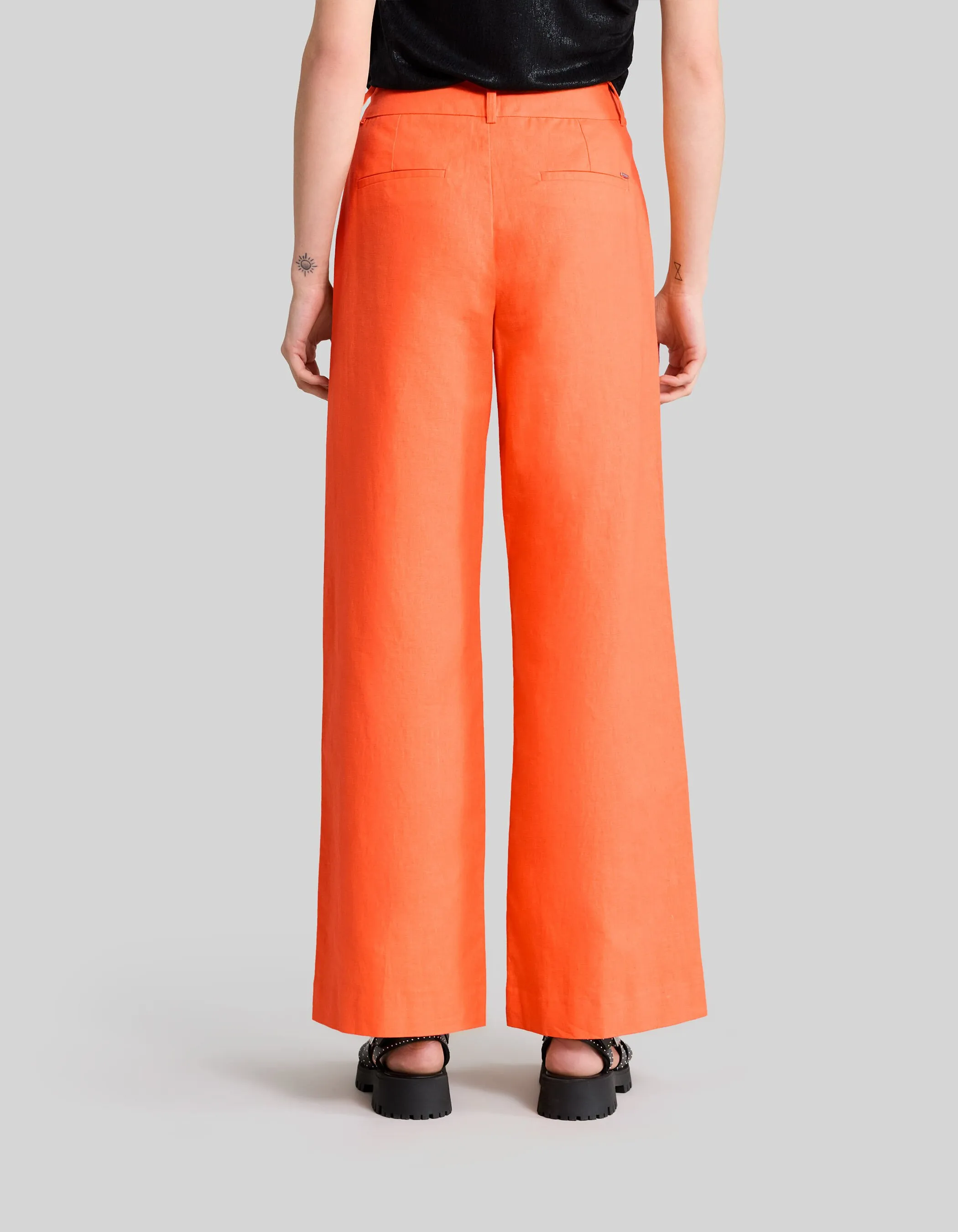 Pantalon de costume orange coton lin Femme