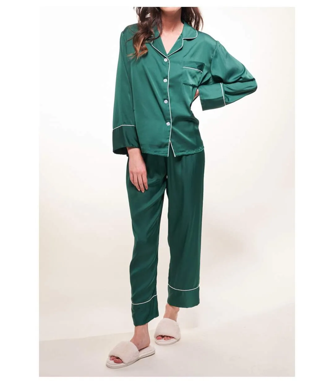 Pyjama fluide en satin