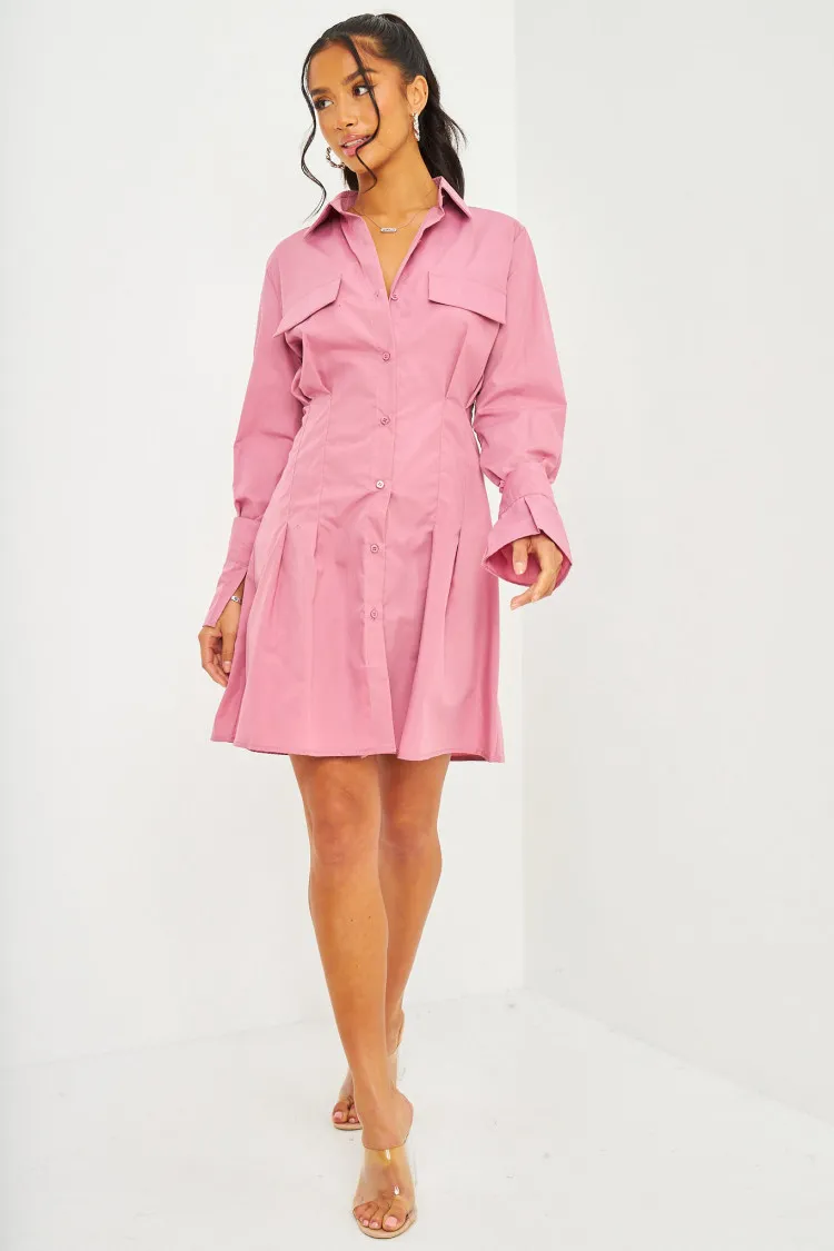 Robe chemise rose cintrée