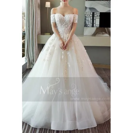 robe de mariée princesse bustier en dentelles et tulle douce