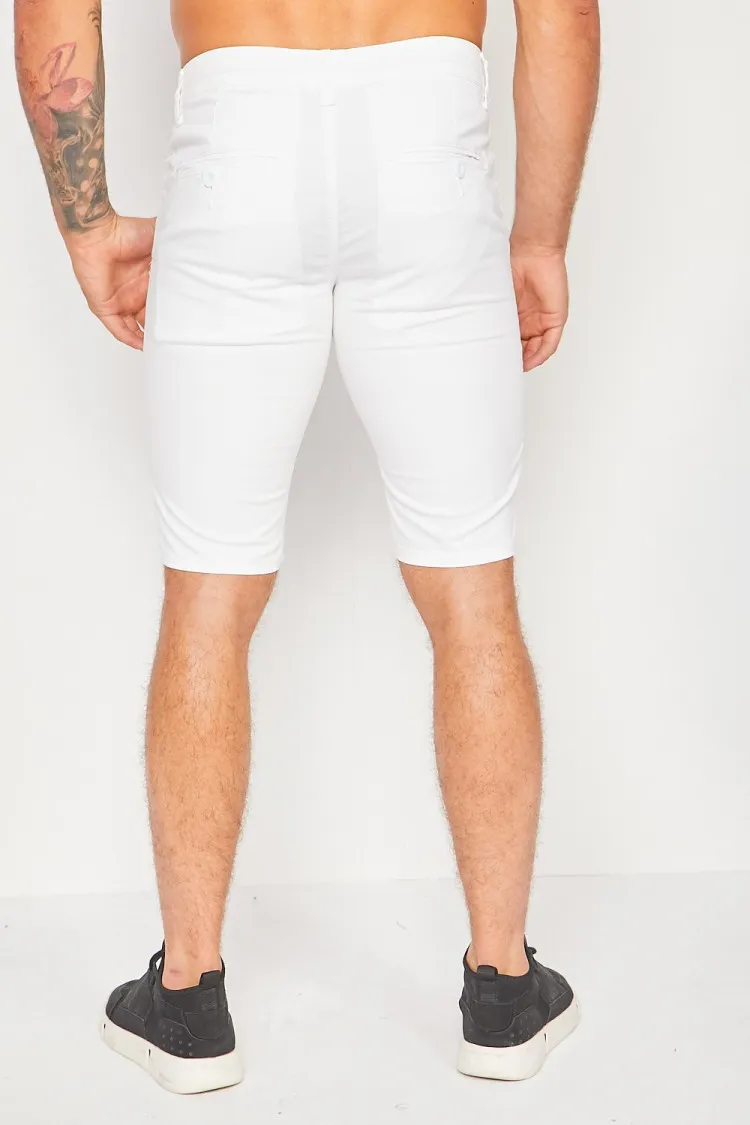 Short chino blanc