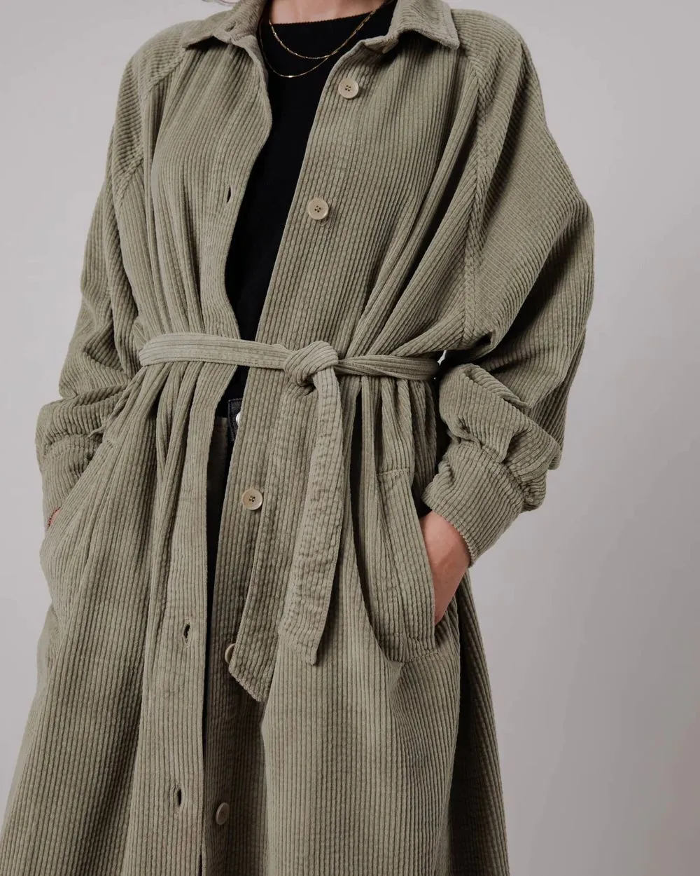 Trench velours en coton bio | kaki clair "corduroy jacket pale green" femme